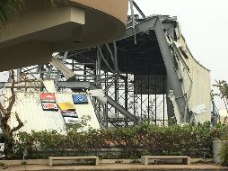 El mandatario también se refiere a la recuperación en Texas y Florida y dice que ambos están recuperándose bien.