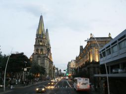 La pérdida del capital humano en la Perla Tapatía vendrá acompañada de otras consecuencias negativas. ARCHIVO  /