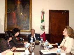 Los funcionarios tambien debatieron la minuta del senado aprobada el pasado 28 de abril. NTX  /