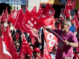 Los trabajadores del Estado español hicieron una marcha nacional el martes 8 de junio, como protesta por los recortes salariales. NTX  /