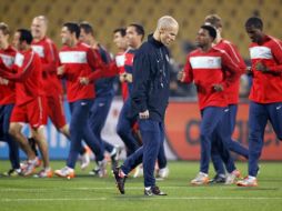 Estados Unidos entrenó más tarde del horario que tenian por culpa de un elefante. REUTERS  /