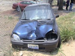 El impacto contra el menor fue tan fuerte que el automotor involucrado quedó totalmente dañado de la parte delantera. ESPECIAL  /