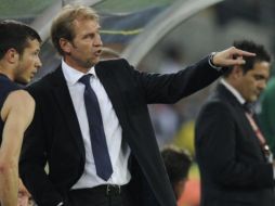 El entrenador de Australia Pim Verbeek durante en partido ante Alemania. AFP  /