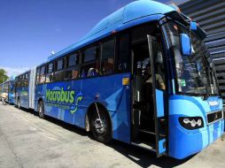 El alcalde Miguel Castro, mostró  disposición para que esta misma semana arranquen los trabajos de la Línea 2 del Macrobús. ARCHIVO  /