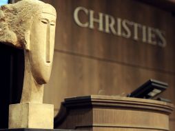 La escultura ''Tête'' fue subastada en París por la casa Christie's. AFP  /