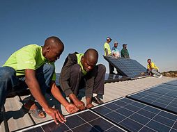 Se propone la inversión en casas con energías limpias. GREENPEACE.ORG  /