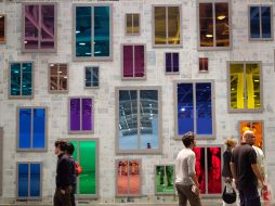 ''Mecánica de Oráculos II'' (2008) por el artista Ugo Rondinone, se muestra en la exposición ''Art Unlimited''. AP  /