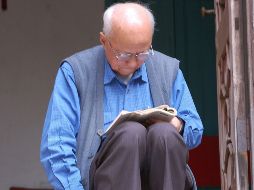 Cualquier libro lo hará descubrir mundos nuevos. ESPECIAL  /