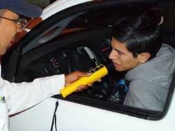 Vialidad realizará el operativo ante el riesgo de aumento de consumo de alcohol. ARCHIVO  /