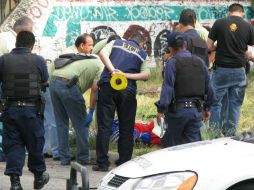 El cuerpo de la víctima se encontró mutilado y con un mensaje dirigido a un grupo rival. M. PATIÑO  /
