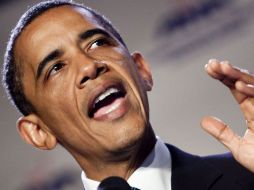 Barack Obama ha resentido en su imagen pública el impacto de la polémica ley de inmigración de Arizona. EFE  /