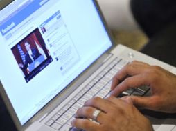 Los internautas dedican a las redes sociales una de cada cuatro horas que pasan conectados a internet. EL UNIVERSAL  /