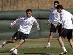 Los jugadores de la Selección mexicana entrenando, tres días antes de su encuentro ante Uruguay. REUTERS  /