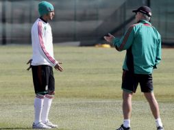 Carlos Vela regresó a los entrenamientos por separado. EFE  /