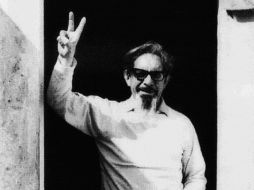 Revueltas nutre el mosaico de tipos que pueblan la película y que enriquecen la visión de Buñuel al máximo. ESPECIAL  /