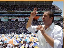 Cierre de campaña de Rafael Moreno Valle, candidato a la gubernatura en Puebla, en el estadio Cuauhtémoc. EL UNIVERSAL  /