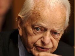 Robert Byrd llevó una vida controvertida ya que simpatizaba con el grupo supremacita Ku Klux Klan. EFE  /