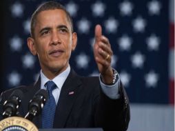 Obama se reunió el martes con el caucus hispano en el Congreso para abordar la reforma. AFP  /