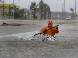 Se esperan acumulaciones de lluvia de 15 a 30 centímetros sobre porciones del noreste de México. EFE  /