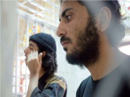 Los presuntos miembros de al-Qaeda, (yemeníes) están acusados del asesinato de militares y policías. EFE  /