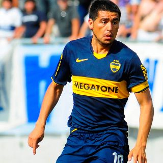 Riquelme se queda con Boca Juniors