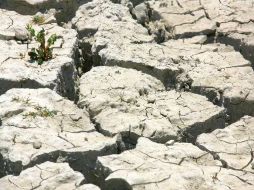 El plan restrictivo del agua es necesario pues la sequía mantiene vacías las presas de la cuenca del río Sonora. ARCHIVO  /