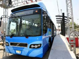 Por el Fondo Nacional de Infraestructura hay cinco mil millones de pesos autorizados para el Macrobús. ARCHIVO  /