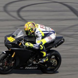 Rossi vuelve a las pistas