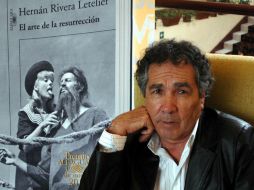 Rivera Letelier habló acerca de su obra y las anécdotas que han rodeado su vida y su trabajo literario. NTX  /