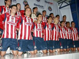 Presentación del nuevo uniforme de Chivas. E. PACHECO  /