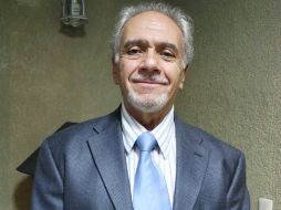 Nassim Hassón, aplaude el reconocimiento al esfuerzo y dedicación de su profesión.A. HINOJOSA  /