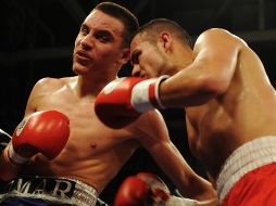 Omar Chávez (izq) derrotó a Rodolfo Armenta por decisión unánime. JAMMEDIA  /