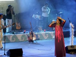 Ateciopelados cantó con desbordante energía. EFE  /