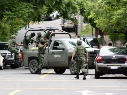 Elementos del Ejército durante el operativo en Colinas de San Javier. HINOJOSA  /