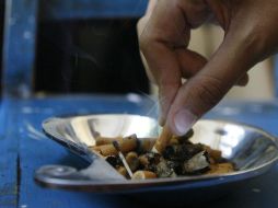 Héctor Álvarez urge a reformar los artículos de la Ley Estatal de Salud para la protección de los no fumadores. ARCHIVO  /