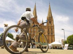 El programa de recorridos turísticos ha incrementado la derrama económica en regiones del interior del estado. ARCHIVO  /