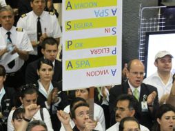 Las protestas del personal de tierra y tripulación de la empresa mexicana son cada vez mayores. EFE  /