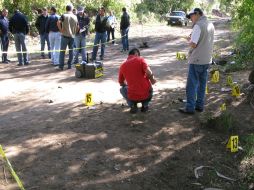 En la escena del crimen, el IJCF aseguró 28 casquillos de bala de los calibres .223  conocidas como “mata policías”. M. PATIÑO  /