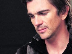 Cuestionado sobre cómo celebraría hoy su cumpleaños, Juanes no vaciló en contestar: ''Con tranquilidad y agradecimiento''. AP  /