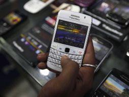 El popular Blackberry afronta amenazas a su seguridad en Medio Oriente y Asia Occidental. REUTERS  /