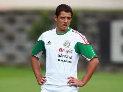 Javier Hernández podrá descansar antes de poder jugar en la Liga Premier. MEXSPORT  /