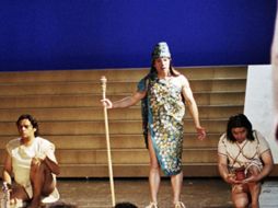 En la ópra se destaca el trabajo actoral de los cantantes. EFE  /