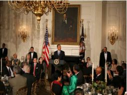 Obama dice a musulmanes que tienen derecho a construir mezquita en Zona Cero. EFE  /