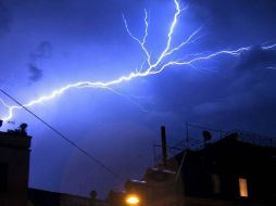 El rayo cayó en un rancho de Lagos de Moreno y provocó la muerte de un menor y heridas graves en otro. ARCHIVO  /