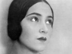 A su llegada, Modotti fue recibida por el circulo intelectual de la época, ahí conoció a Frida Kahlo. ESPECIAL  /