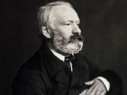 Víctor Hugo podría haber conocido a un jorobado que trabajaba en Notre Dame. EL UNIVERSAL  /
