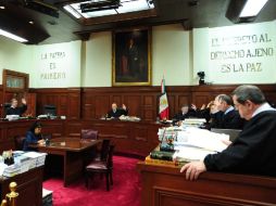 El lunes pasado la Corte declaró constitucional la adopción de menores por parejas del mismo género. NTX  /