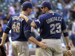 El mexicano Adrian González (der.). AP  /