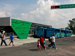 El nuevo impuesto que se pretende cobrar al Macrobús a partir del próximo año sería únicamente para la Línea 1. E. PACHECO  /