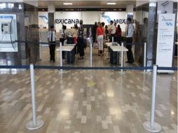 La aerolínea Mexicana de Aviación pide a pasajeros que reserven con anticipación sus vuelos. A. CAMACHO  /